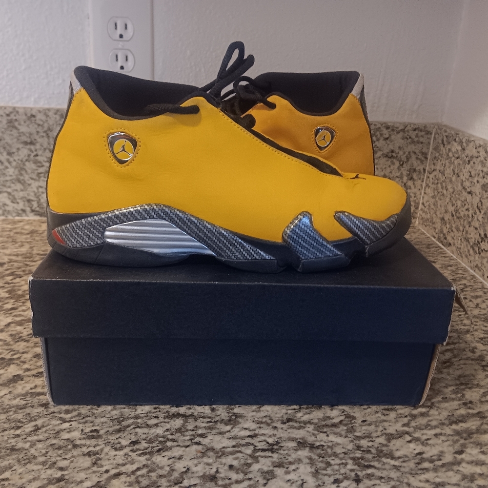 Nike Air Jordan Retro 14